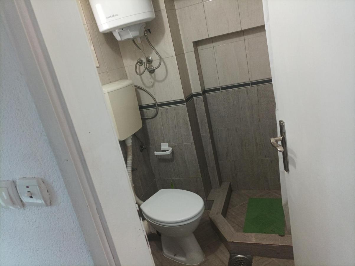 Apartmani Biljana Lazic Vrnjačka Banja Extérieur photo
